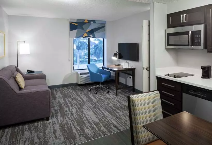 Fotos del hotel Hampton Inn & Suites Miami-doral Dolphin Mall:  13