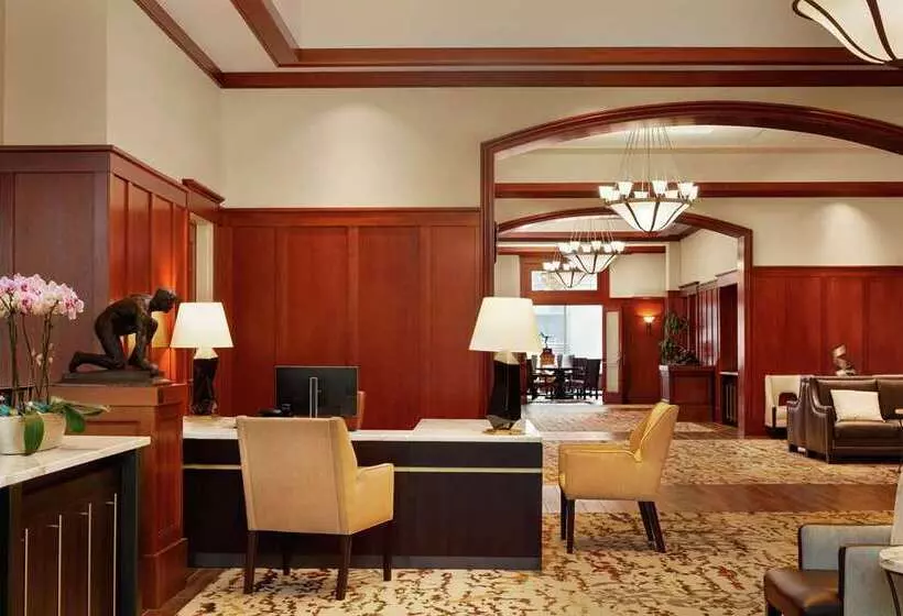 Fotos del hotel The Inn At Penn, A Hilton:  10