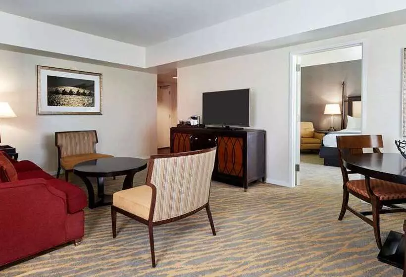 Fotos del hotel The Inn At Penn, A Hilton:  23