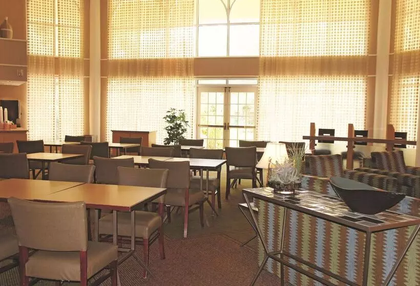 Fotos del hotel La Quinta By Wyndham Houston Bush Iah South:  21