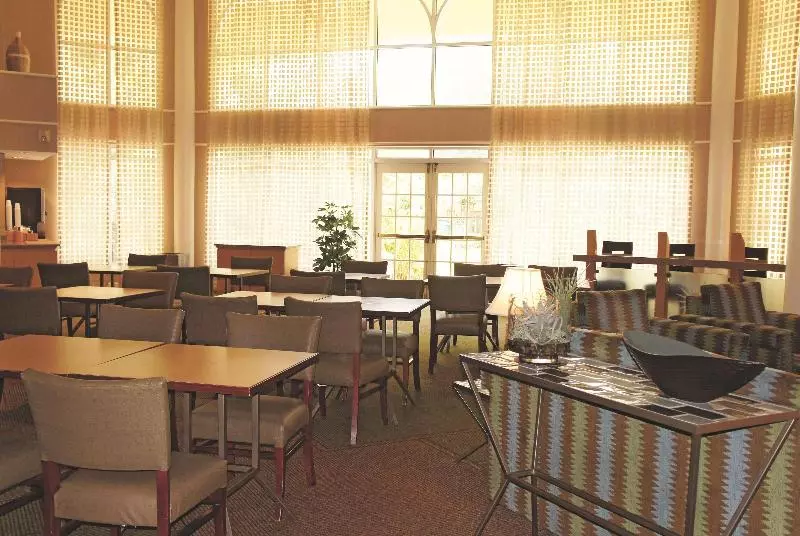 Fotos del hotel La Quinta By Wyndham Houston Bush Iah South:  17