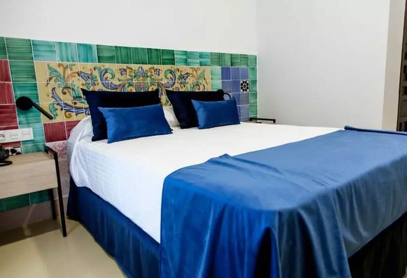 Fotos del hotel Triana Montalvan:  22
