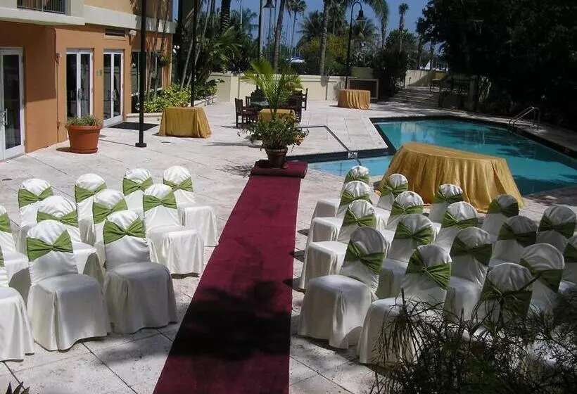 Fotos del hotel The Mutiny:  16