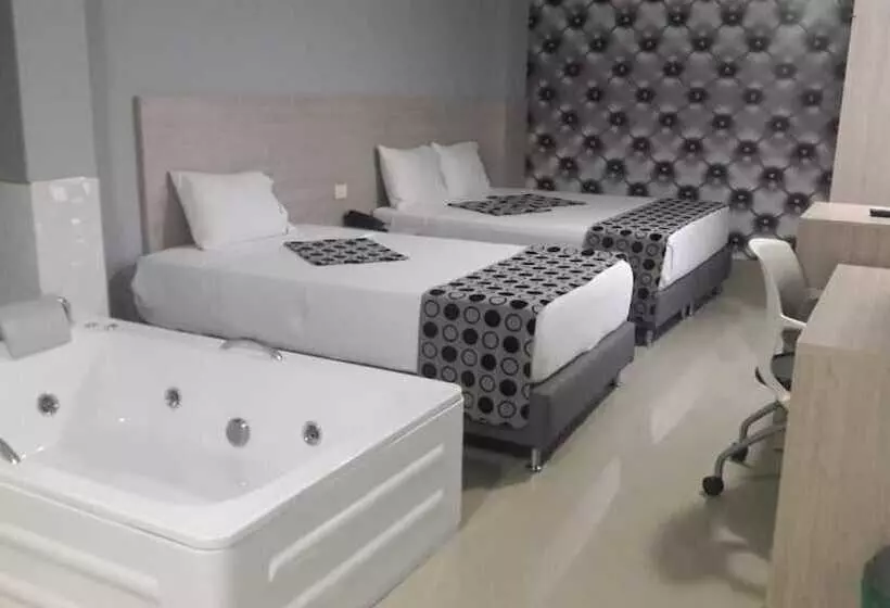 Fotos del hotel Lleras Express:  22