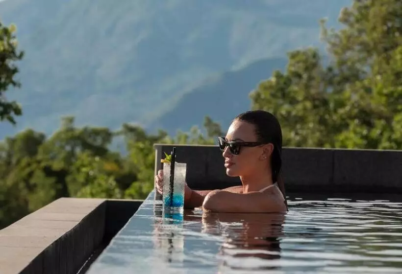 Fotos del hotel Vivid Blue Serenity Resort:  12