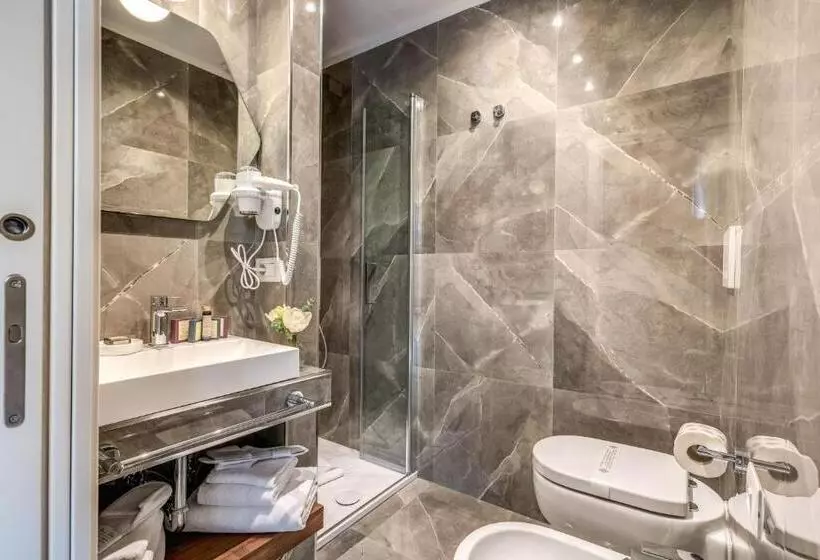 Fotos del hotel Tree Charme Parliament Boutique:  6