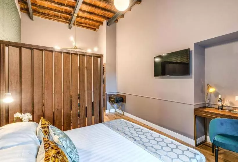Fotos del hotel Tree Charme Parliament Boutique:  7