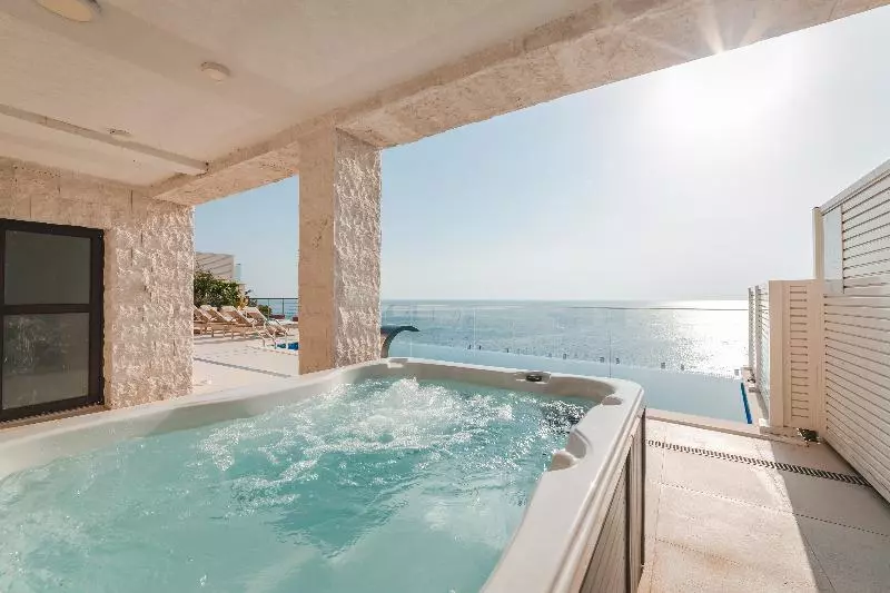 Fotos del hotel Ananti Resort Residences & Beach Club:  25