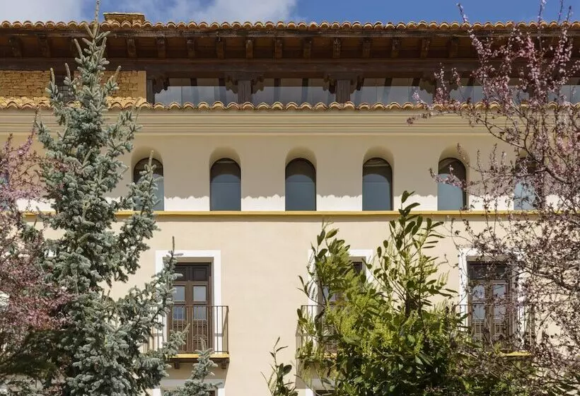 Fotos del hotel Hospederia Palacio La Iglesuela Del Cid:  11