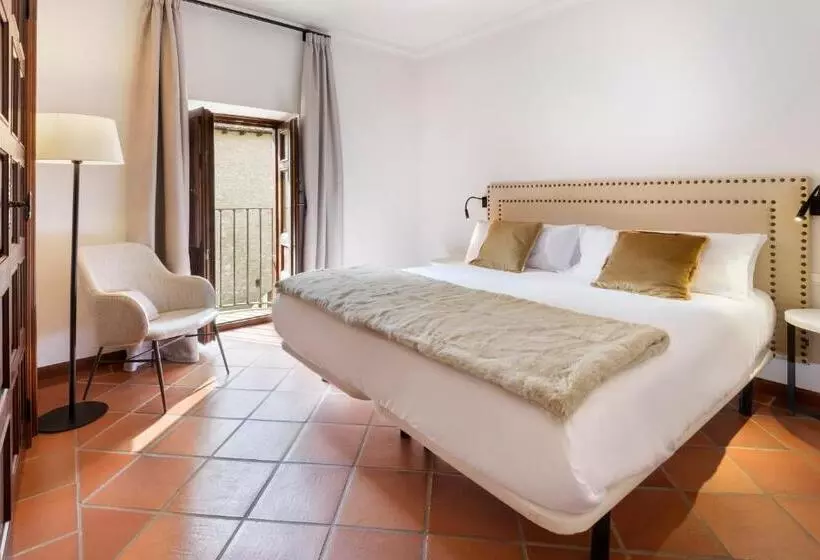 Fotos del hotel Hospederia Palacio La Iglesuela Del Cid:  23