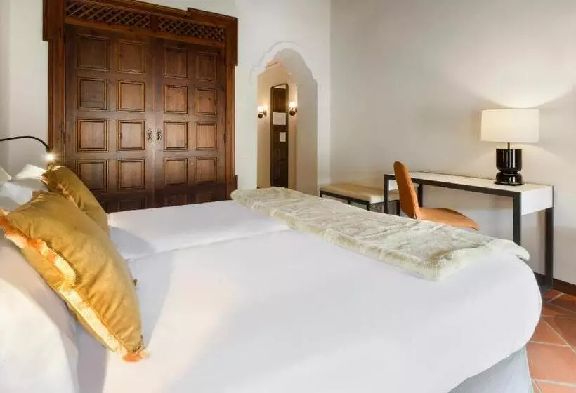 Fotos del hotel Hospederia Palacio La Iglesuela Del Cid:  18