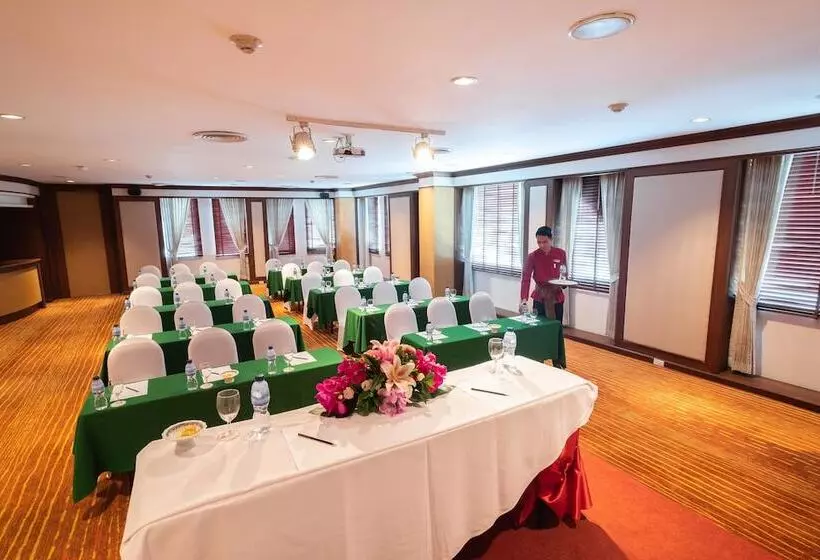 Fotos del hotel Zenith Sukhumvit:  11