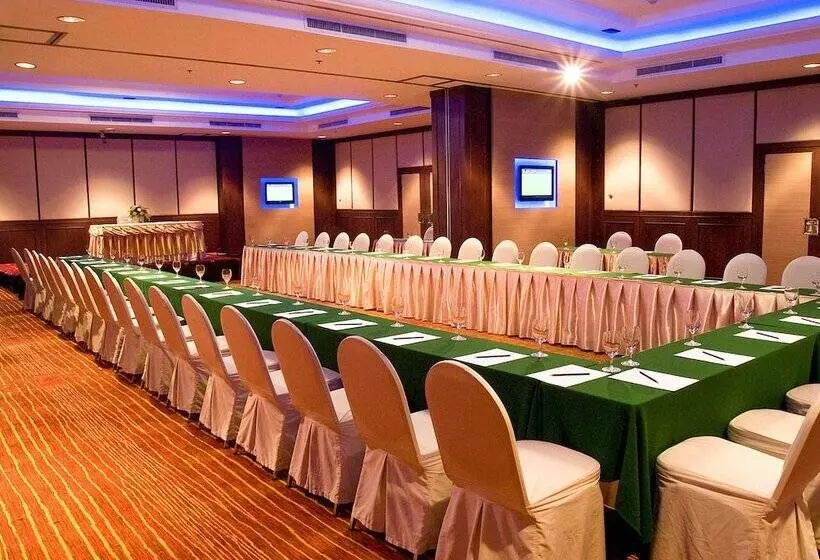 Fotos del hotel Zenith Sukhumvit:  6