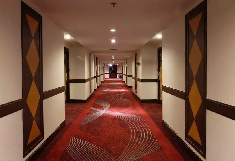 Fotos del hotel Zenith Sukhumvit:  2