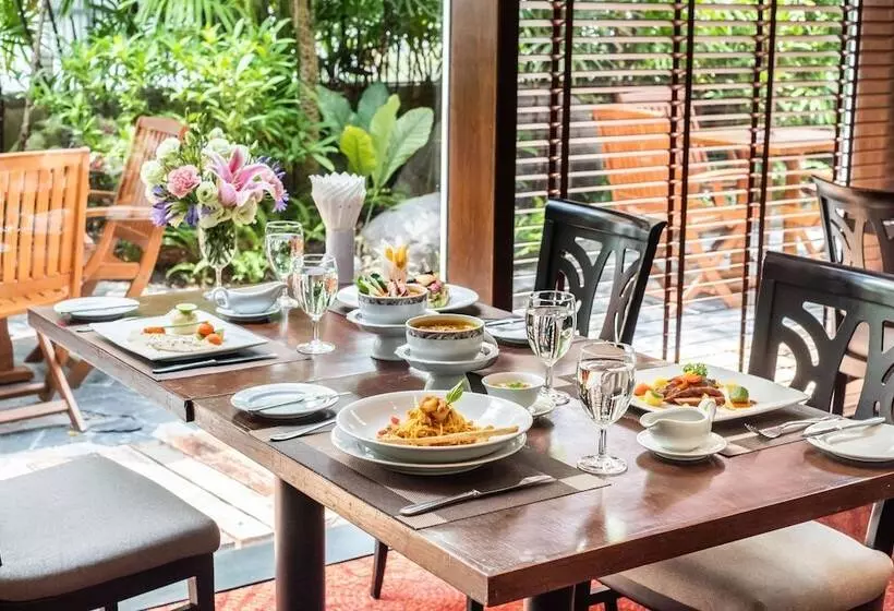 Fotos del hotel Zenith Sukhumvit:  12