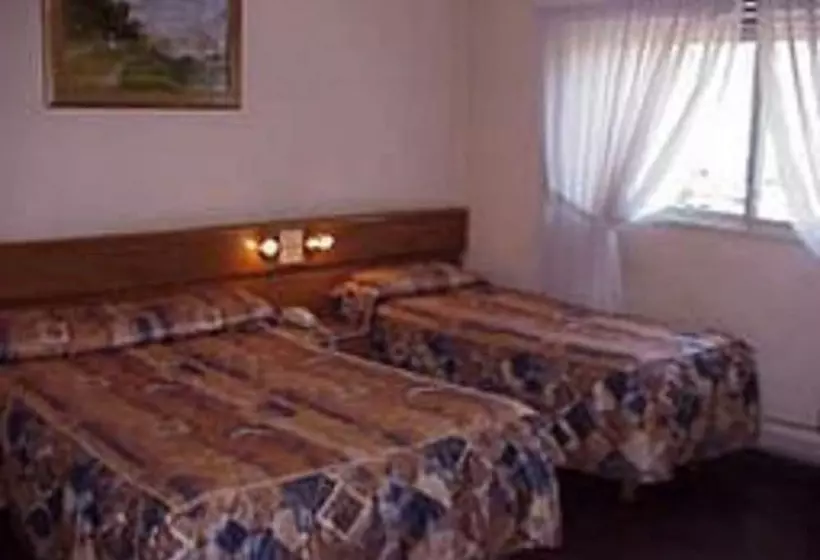 Fotos del hotel Aldeano Ii:  14