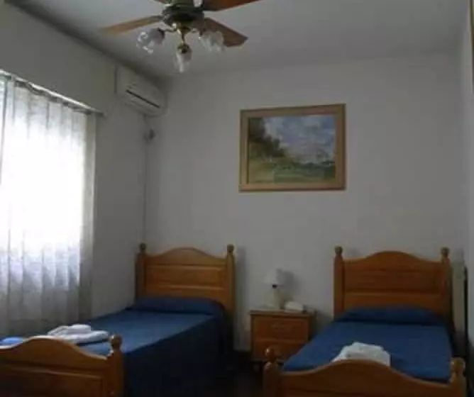 Fotos del hotel Aldeano Ii:  13