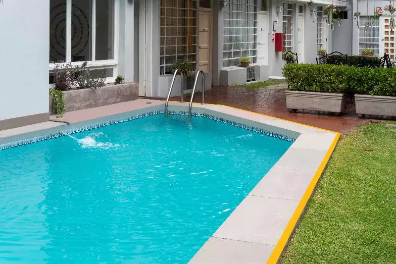 Fotos del hotel Basadre Suites:  12