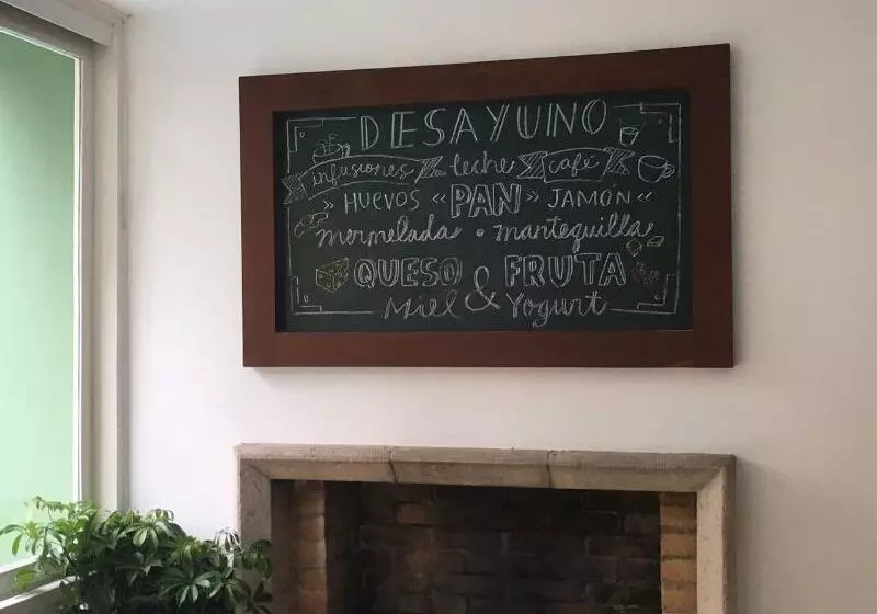 Fotos del hotel Basadre Suites:  17