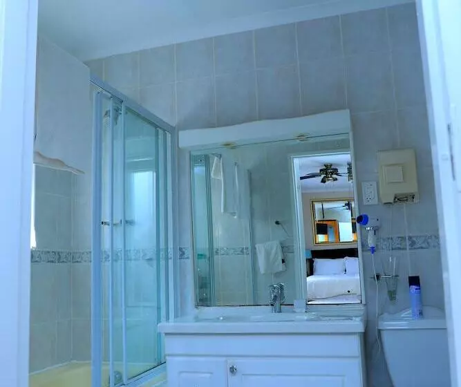 Fotos del hotel King S Tide Boutique:  8