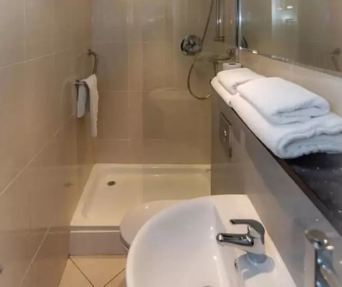 Fotos del hotel Kensington:  5