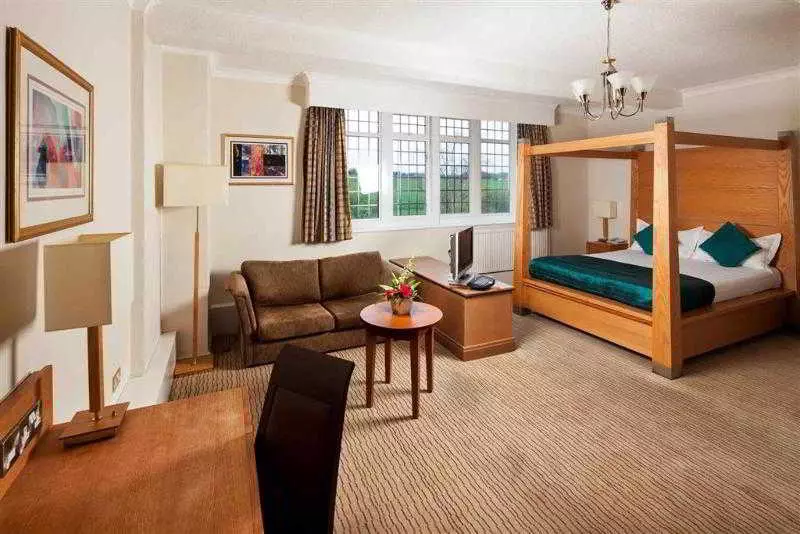 Fotos del hotel Mercure Leeds Parkway Hotel:  15