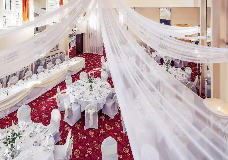 Fotos del hotel Mercure Leeds Parkway Hotel:  19