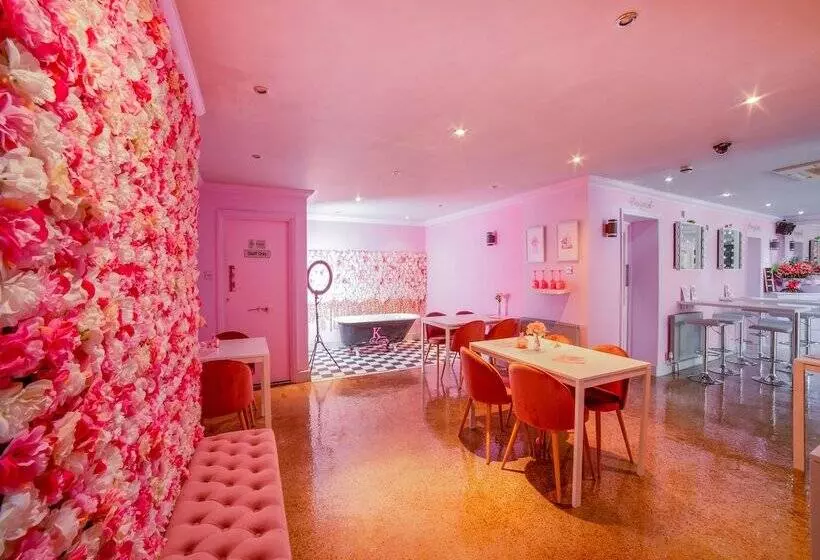 Fotos del hotel West Cliff Inn:  23