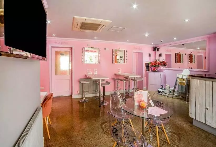 Fotos del hotel West Cliff Inn:  10