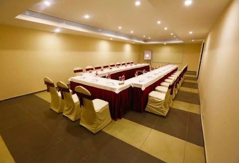 Fotos del hotel Grand Serenaa  And Resorts:  5