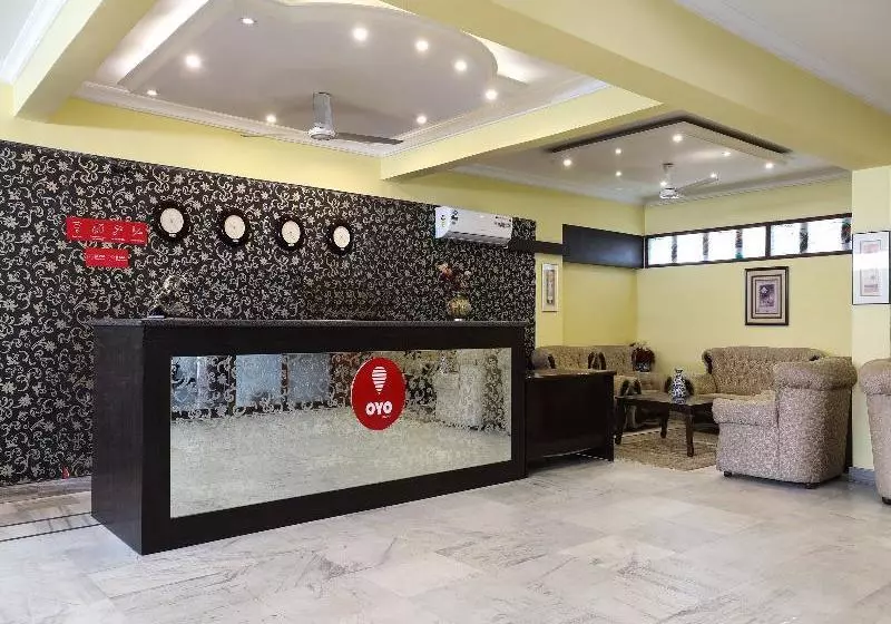 Fotos del hotel The Down Town Hotel By Oyo Rooms:  2