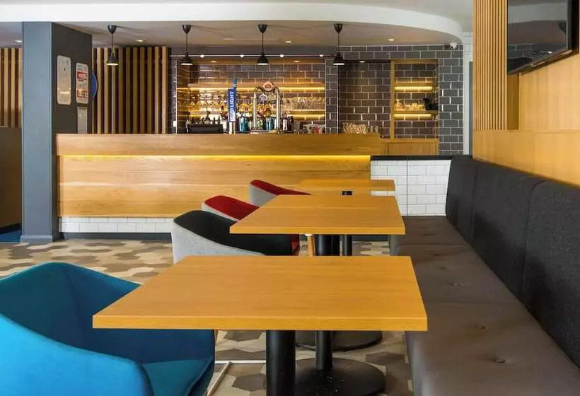 Fotos del hotel Holiday Inn Express London-hammersmith, An Ihg:  13