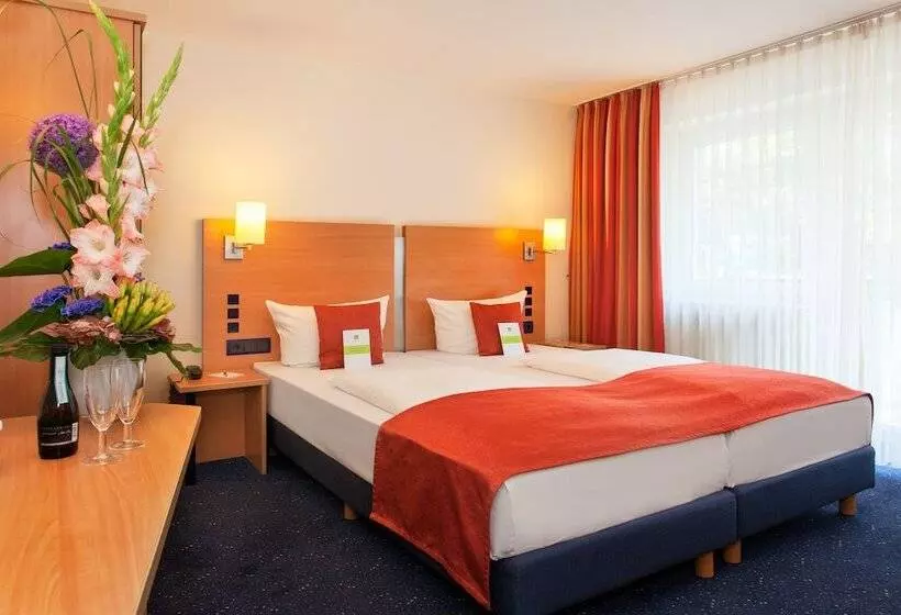 Fotos del hotel Plaza:  5