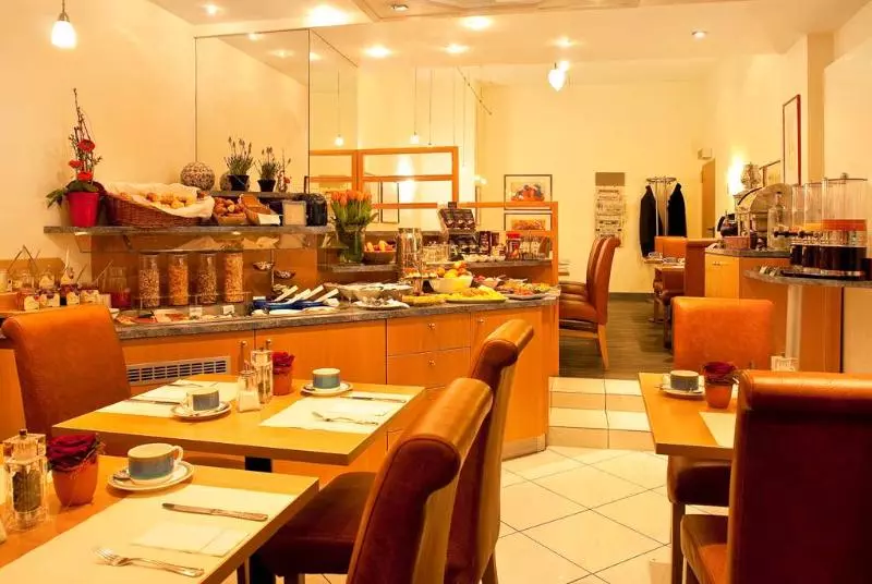 Fotos del hotel Plaza:  3