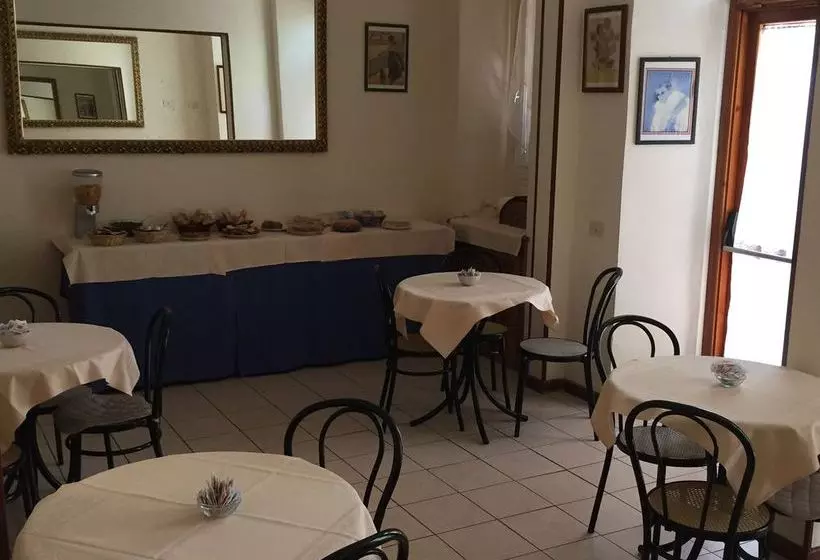 Fotos del hotel Airone:  13