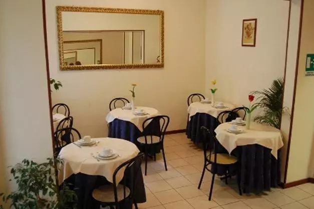 Fotos del hotel Airone:  3