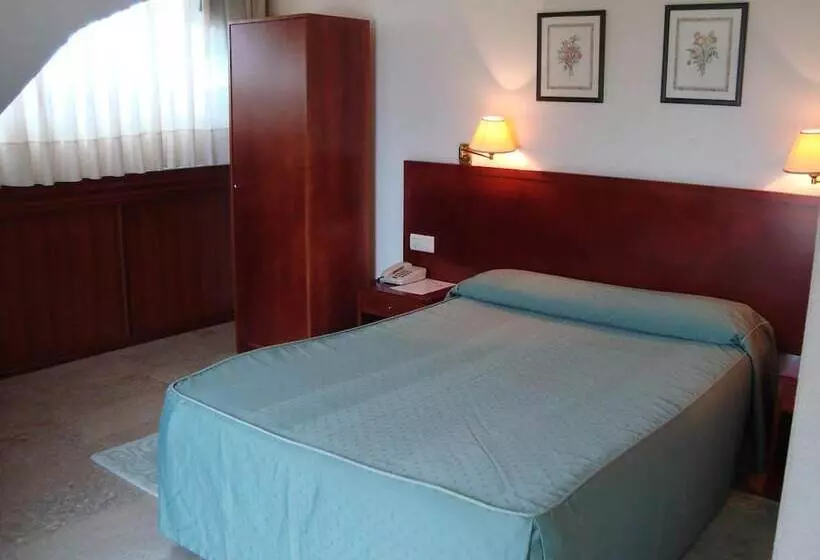 Fotos del hotel Bahía Bayona:  6