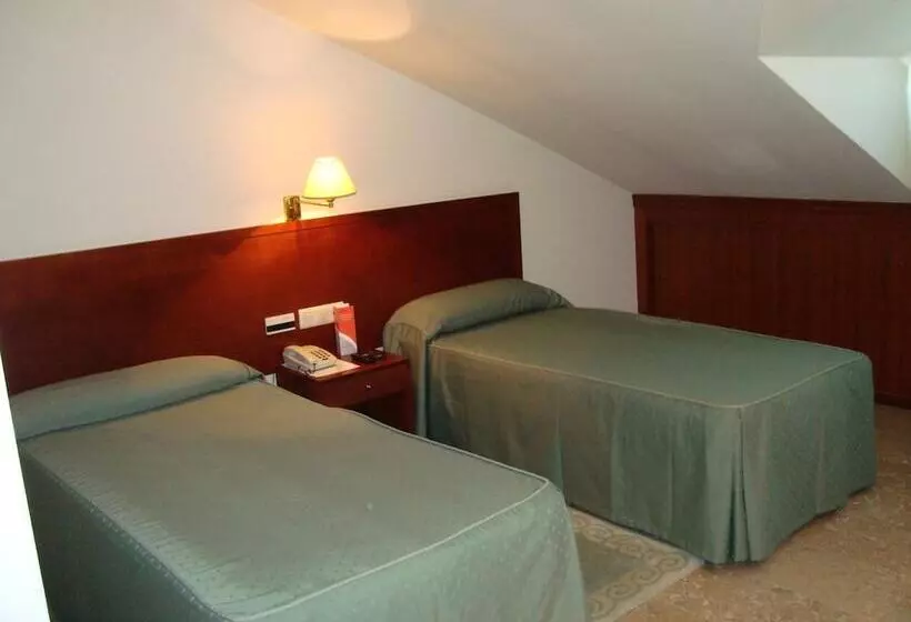 Fotos del hotel Bahía Bayona:  23