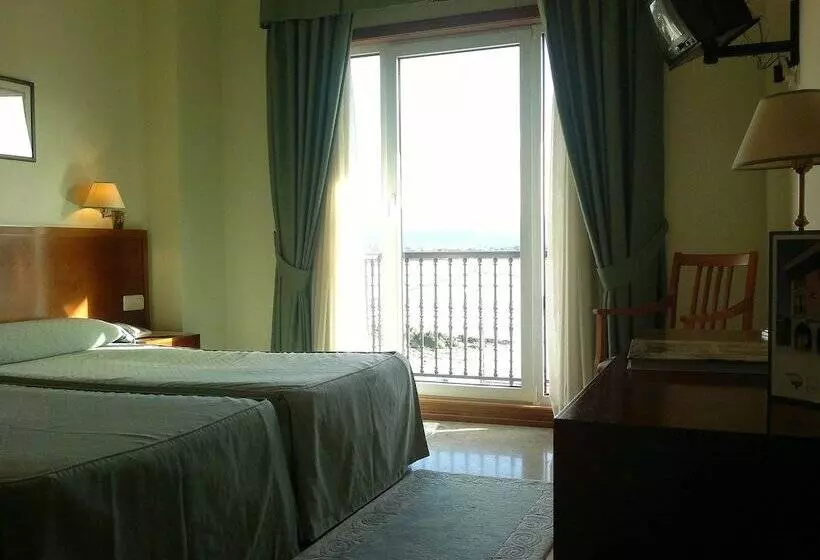 Fotos del hotel Bahía Bayona:  21