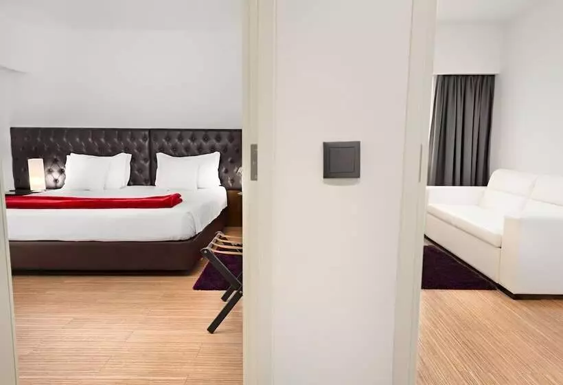 Fotos del hotel Dos Zimbros:  13