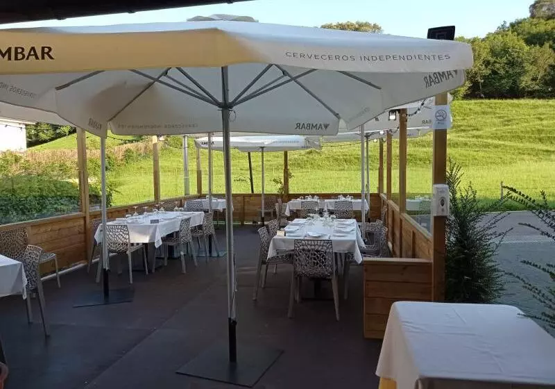 Fotos del hotel El Tejo De Comillas:  7