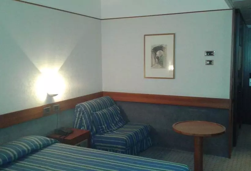 Fotos del hotel Meditur Hotel Cagliari Santa Maria:  17