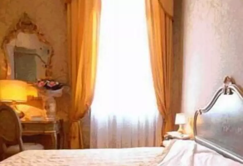 Fotos del hotel Canal:  21