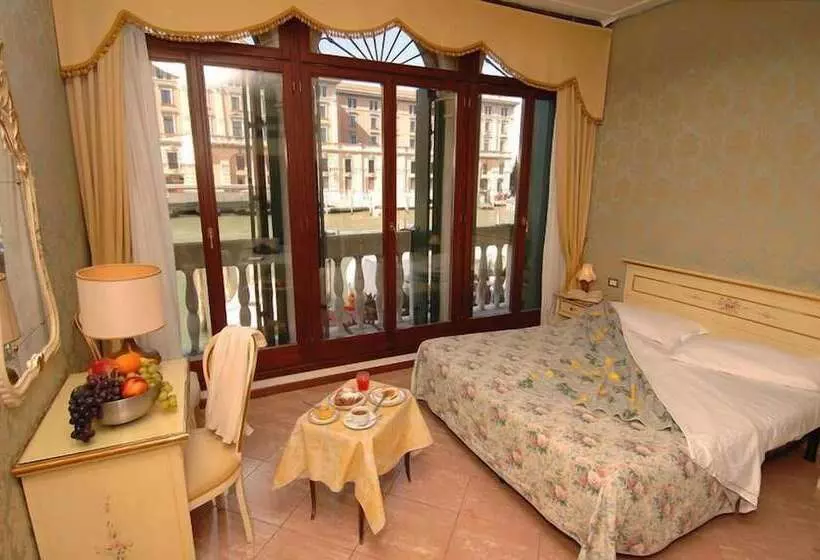 Fotos del hotel Canal:  15