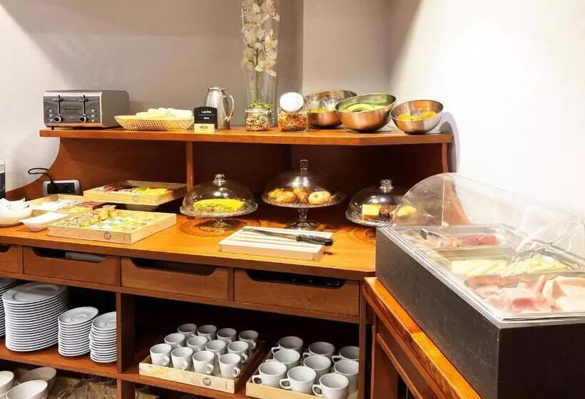 Fotos del hotel Duerming Longoria Plaza:  10