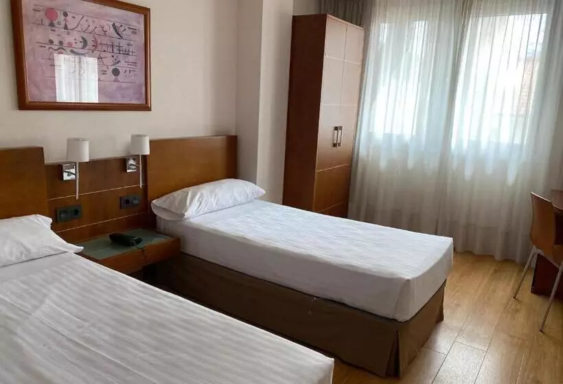 Fotos del hotel Duerming Longoria Plaza:  20