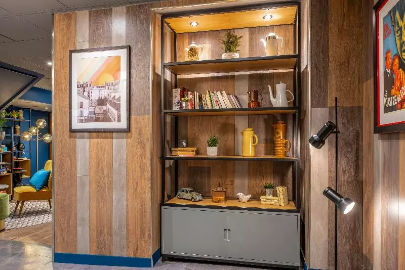 Fotos del hotel Ibis Paris Grands Boulevards Opéra 9e:  2