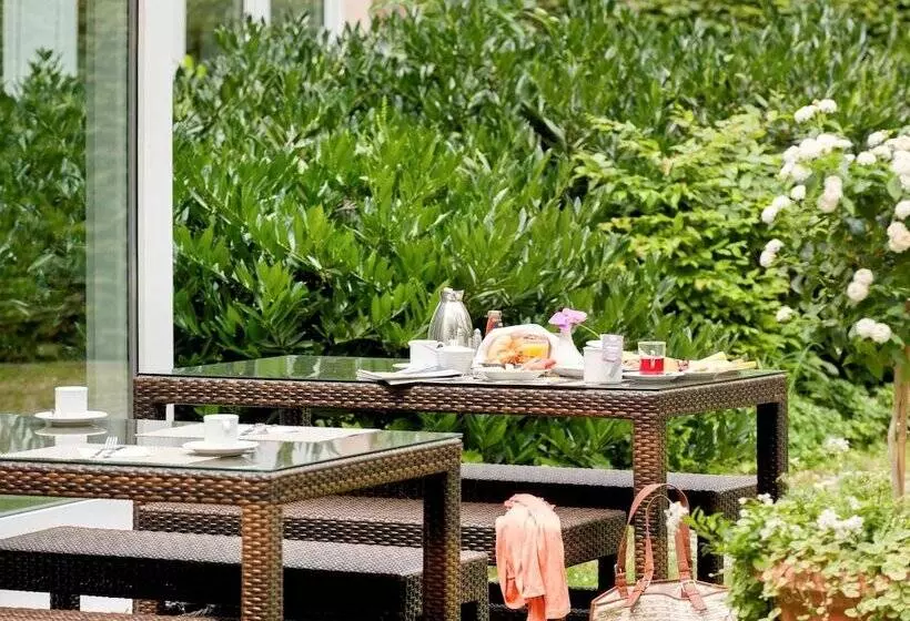 Fotos del hotel Mercure Hotel Berlin City:  3