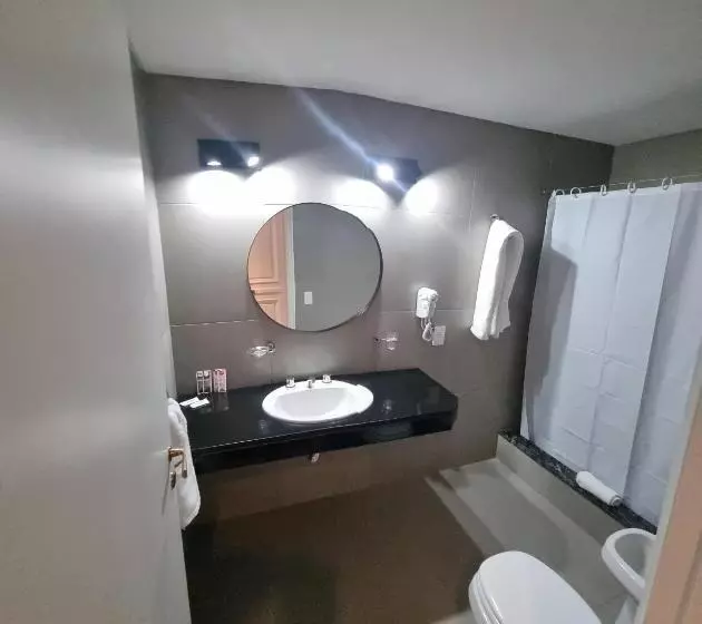 Fotos del hotel Regis Orho:  6