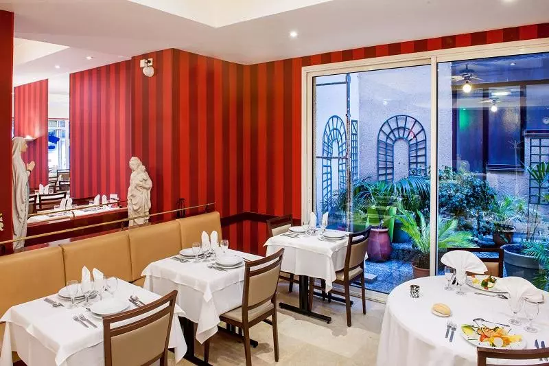 Fotos del hotel Hôtel Saint Sauveur:  7